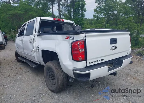 2018 Chevrolet Silverado 1500 2Lt из США, поврежденный, VIN 3GCUKREC6JG366190